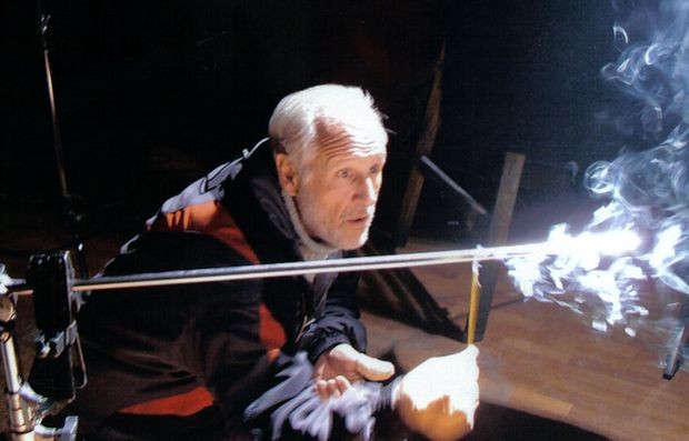 Срба Кабадајић на послу