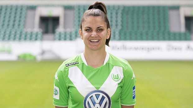 Јована Дамњановић у дресу Волсфбурга