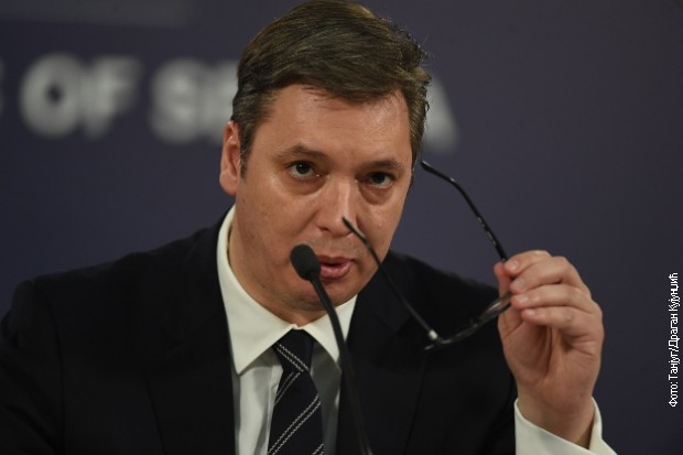 Vučić tokom obraćanja naciji