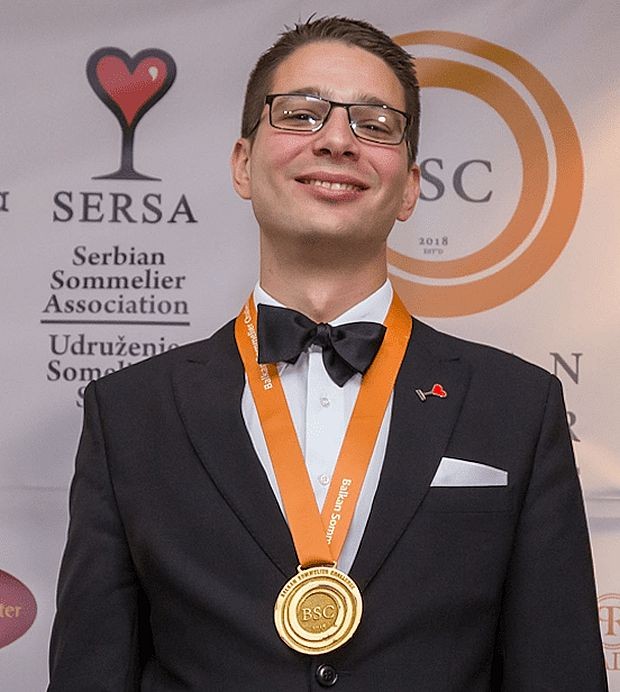 Vuk Vuletić, najbolji somelijer na Balkanu Vuk Vuletić, najbolji somelijer na Balkanu