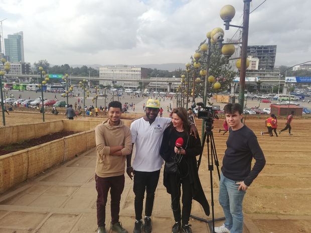 Ekipa RTS-a sa sagovornicima