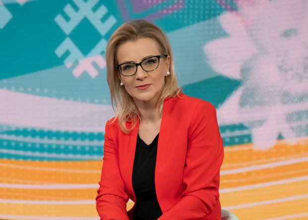 Autor emisije Mirjana Nikolić Autor emisije Mirjana Nikolić