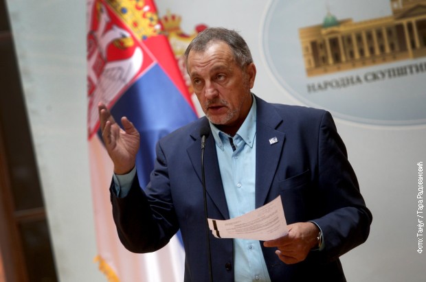 Zoran Živković najavio povlačenje sa čela Nove stranke