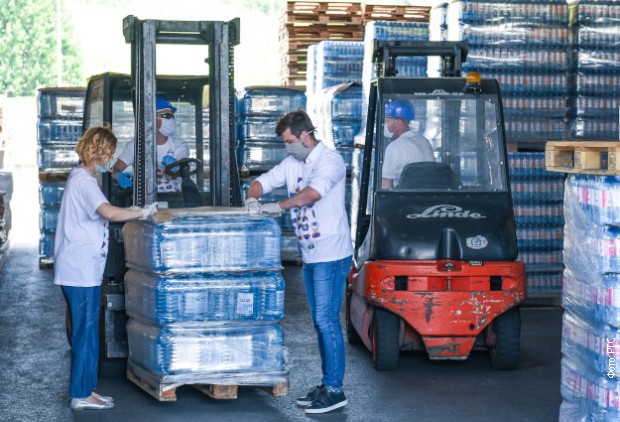 NIS donira 33.000 litara pijaće vode Ivanjici i Blacu