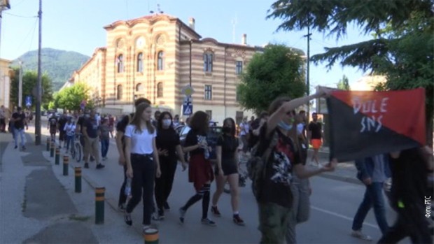 Протестна шетња у Врању Протестна шетња у Врању