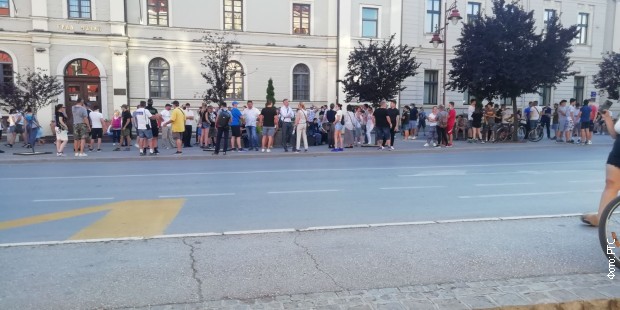 Окупљени у Чачку Окупљени у Чачку