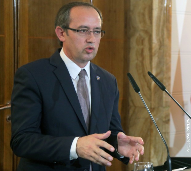 Hoti: Dijalog uz posredovanje EU u Briselu, koordiniran sa SAD