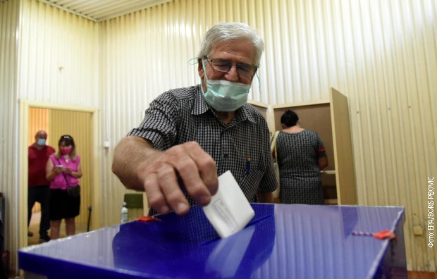 Гласање на изборима у Црној Гори