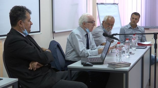 Округли сто посвећен Миодрагу Матицком