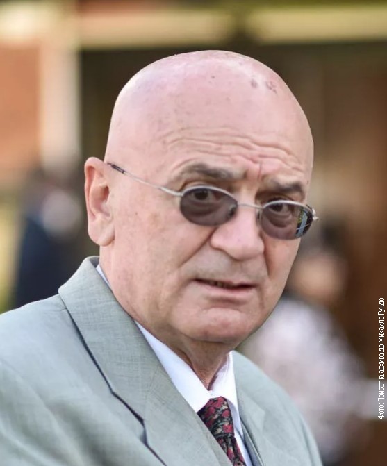 Dr sci. med. Dragan Kovač, autor knjige 