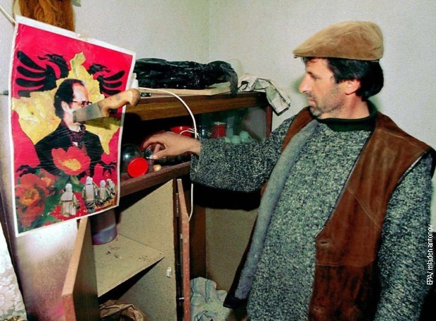 За и против Ругове