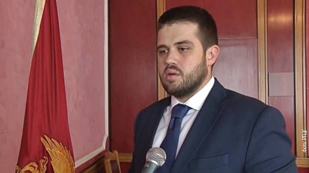 Miloš Nikolić