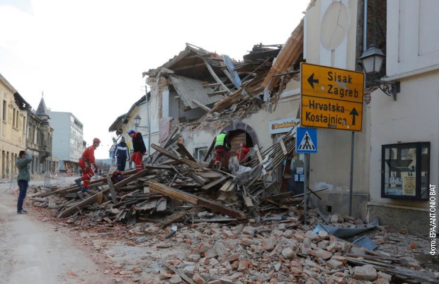 Рушевине након земљотреса у Хрватској
