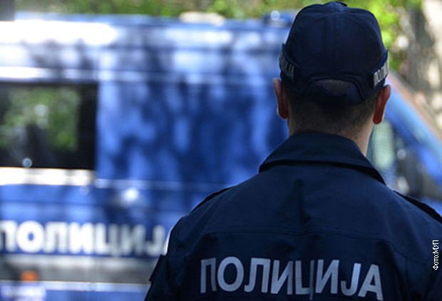 Pojačane aktivnosti MUP-a u otkrivanju isteka roka važenja registracione nalepnice Pojačane aktivnosti MUP-a u otkrivanju isteka roka važenja registracione nalepnice