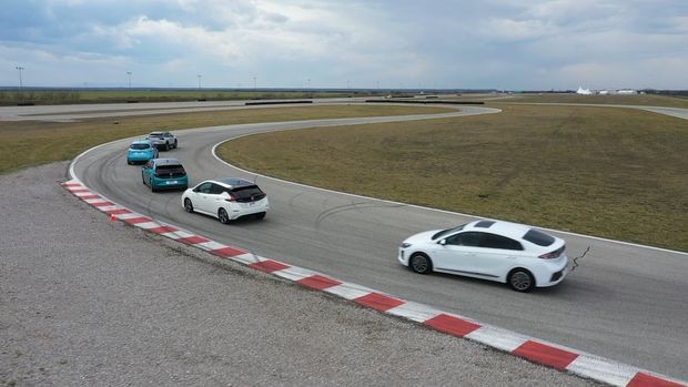 Пет модела на 24h тесту