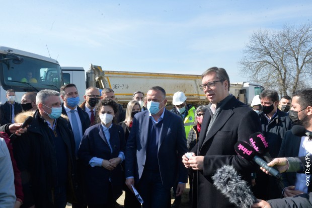 Vučić: Moravski koridor do kraja marta 2024. godine