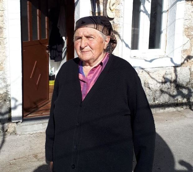 Мила Шупљеглав, становница Увјеће (једна од три становника)