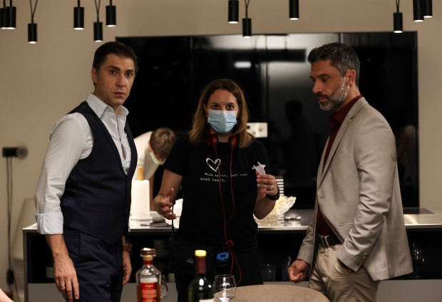 Са Јеленом Бајић Јочић, редитељком, на снимању серије 