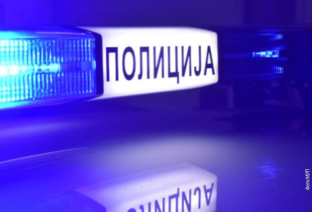 Poginuo tinejdžer u nesreći u Mladenovcu Poginuo tinejdžer u nesreći u Mladenovcu