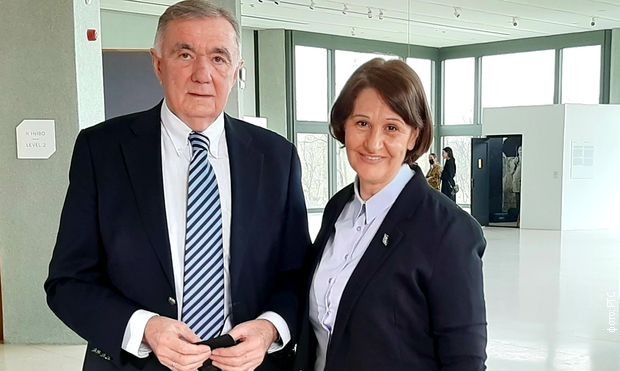 Dušan Kovačević i Olivera Milošević na snimanju Dušan Kovačević i Olivera Milošević na snimanju