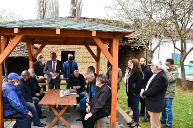 Obezbeđena sredstva za školu u Cernici Obezbeđena sredstva za školu u Cernici