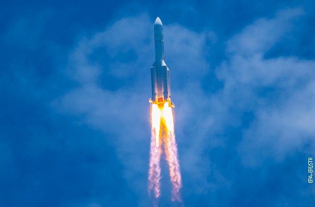 Raketa u kojoj se rover nalazio Raketa u kojoj se rover nalazio