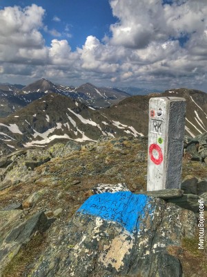 Granični kamen na vrhu Velike Rudoke. Uprkos protivljenju Srbije, Skoplje i vlasti u Prištini izvršile su demarkaciju granice Granični kamen na vrhu Velike Rudoke. Uprkos protivljenju Srbije, Skoplje i vlasti u Prištini izvršile su demarkaciju granice
