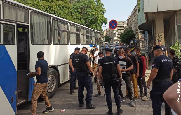 Policija pronašla 136 ilegalnih migranata, sprovedeni u Prihvatni centar u Preševu