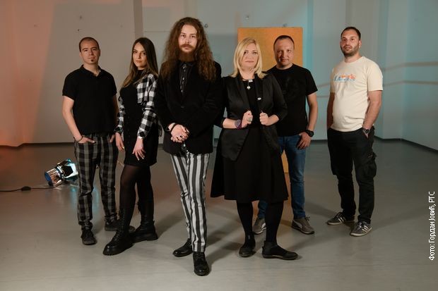 Део тима емисије Бунт