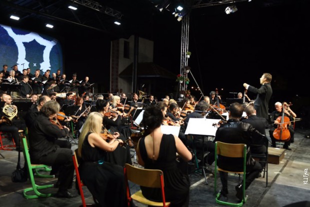 Hor i Simfonijski orkestar RTS-a u Guči 