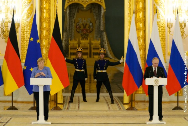 Putin se oglasio o Avganistanu nakon razgovora sa Angelom Merkel Putin se oglasio o Avganistanu nakon razgovora sa Angelom Merkel