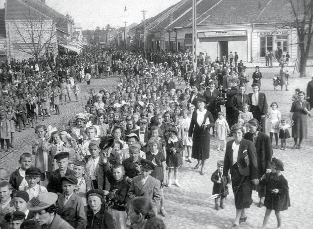Kraljevo na praznik Vrbice, 1940.