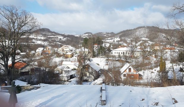 Село Добриње