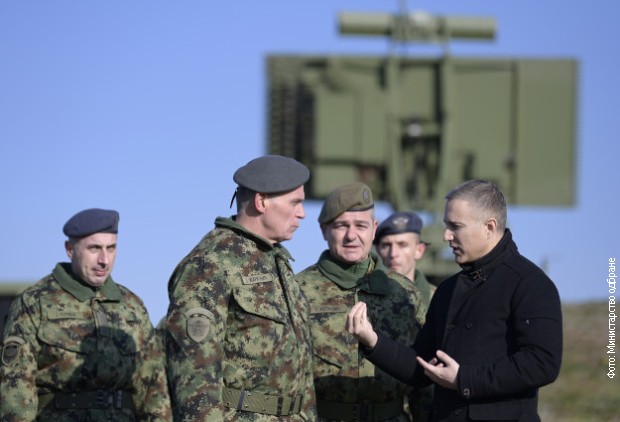 Stefanović obišao 1. brigadu Kopnene vojske u Sremskoj Mitrovici
