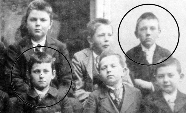 У основној школи у Линцу 1903: Дванаестогодишњаци Лудвиг Витгенштајн и Адолф Хитлер 