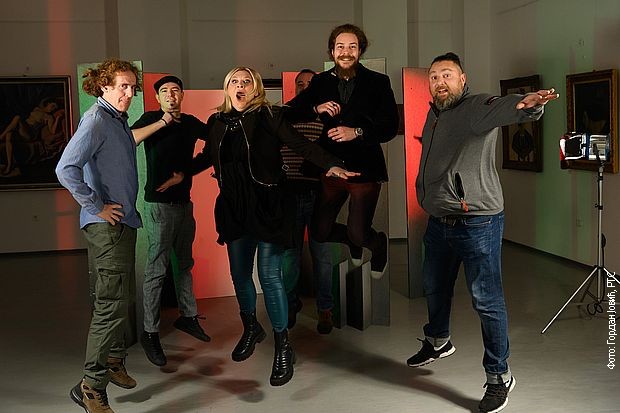 Део тима емисије Бунт