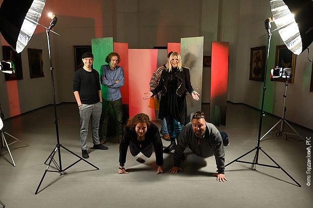 Део тима емисије Бунт