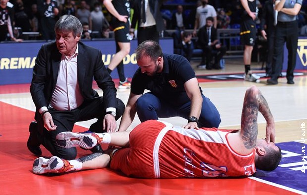 Teška povreda Save Lešića