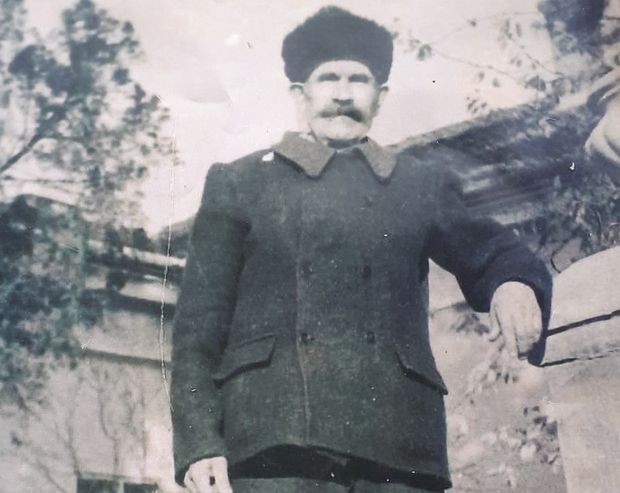 Dragutin Matić, u svom rodnom selu Dragutin Matić, u svom rodnom selu