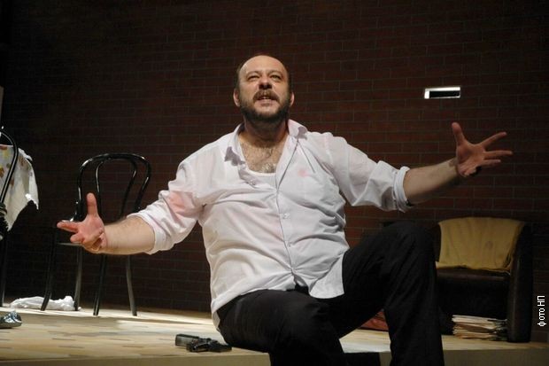 Ljuba u predstavi Ljuba u predstavi