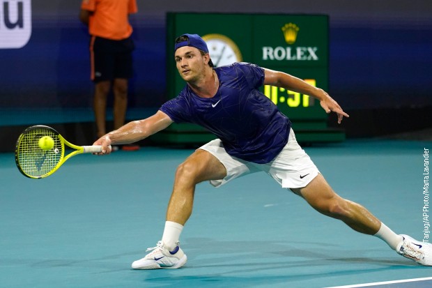 Kecmanović nastavio sa sjajnim igrama u 2022. godini