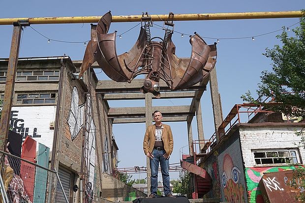 Марко Новаковић, екстеријер Циглане