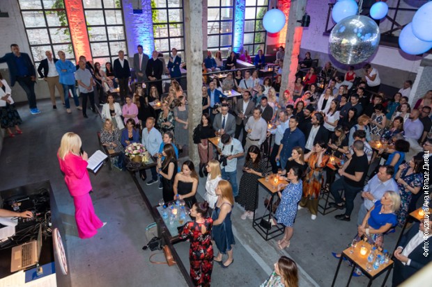 Više od 200 zvanica je prisustvovalo svečanosti