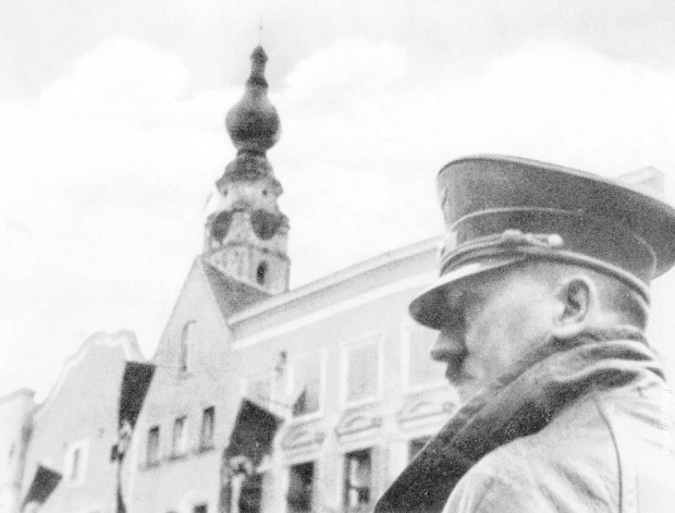 Hitler u Braunuu 1938.