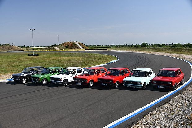 Седам генерација стојадина