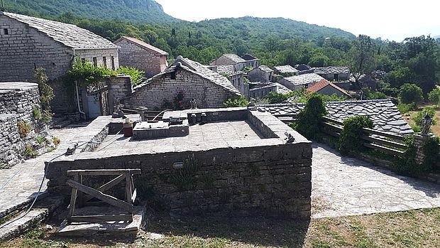 Kameno selo Žlijebi Kameno selo Žlijebi