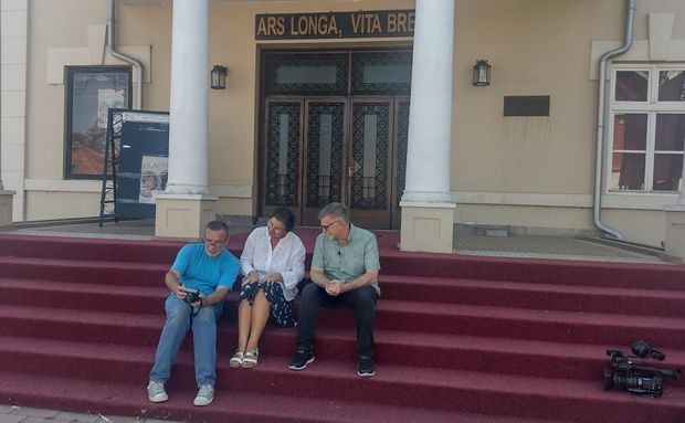 Позоришни разговори