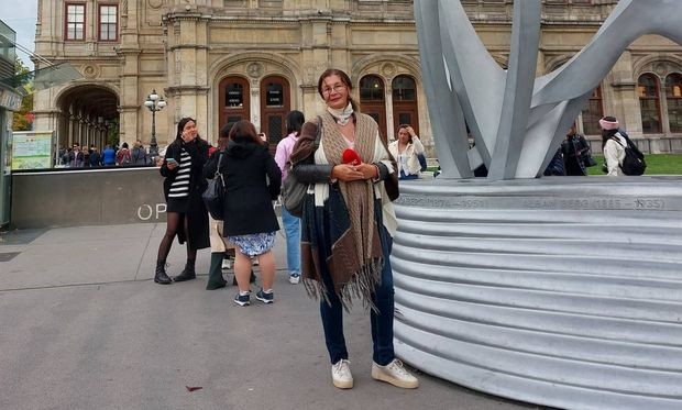 Вања Чолић, ауторка емисије