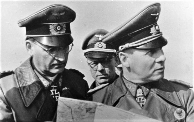 Ханс Шпејдел и Ервин Ромел у Француској априла 1944.