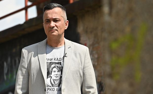 Марко Новаковић, аутор серијала